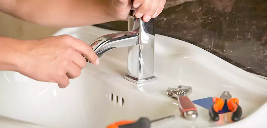 Bathtub Faucet Replacement in Cary